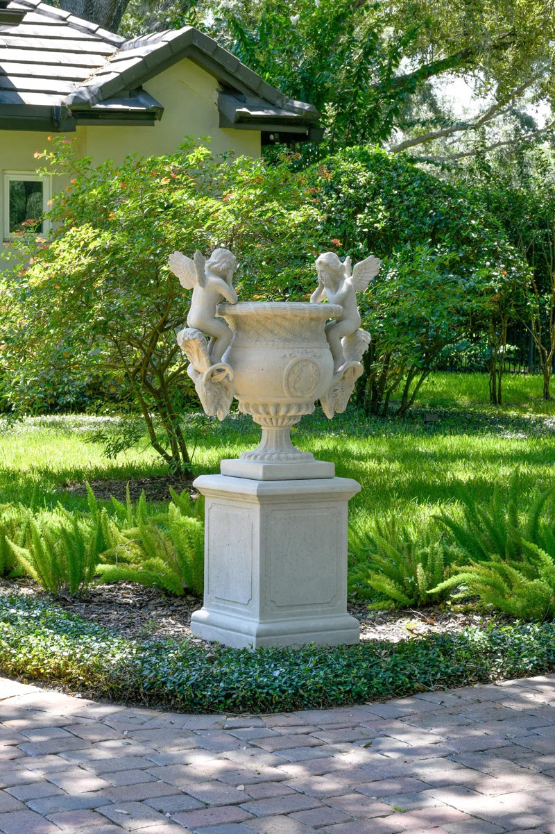 Gloucester Fiberstone Garden Statue